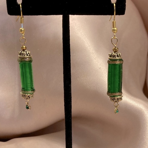 Venetian Glass Earrings - Green & Gold - Picture 1 of 4
